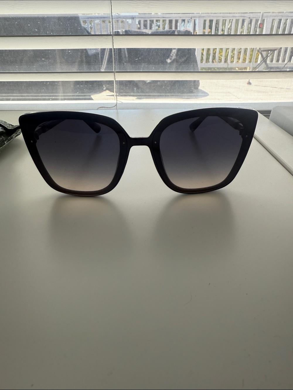Tahari Black Gradient Oversized Cat-Eye Sunglasses - Picture 3 of 4
